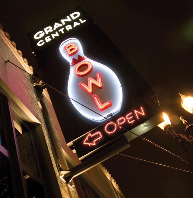 Grand Central Restaurant and Bowling Lounge