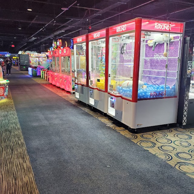 Round1 Bowling & Arcade - Mentor
