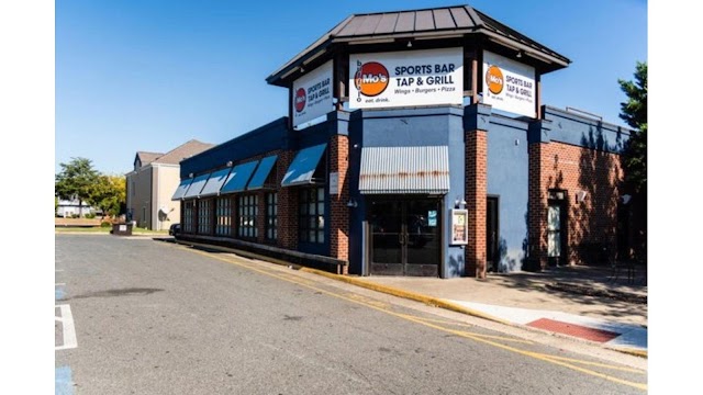 Buffalo Mo's Sports Bar Tap & Grill