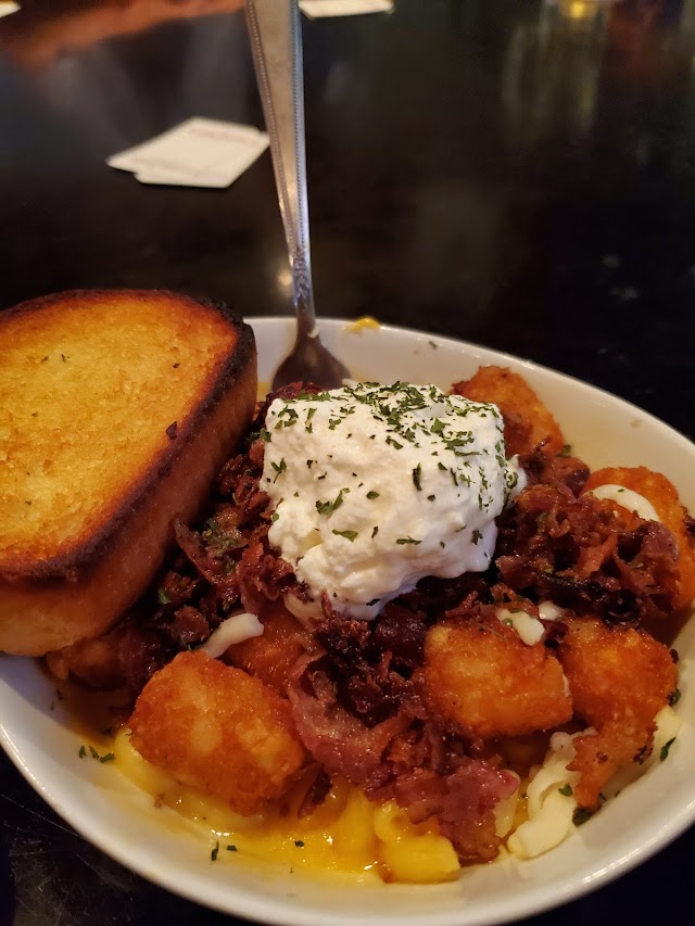 Pair-a-Dice Bar & Grill