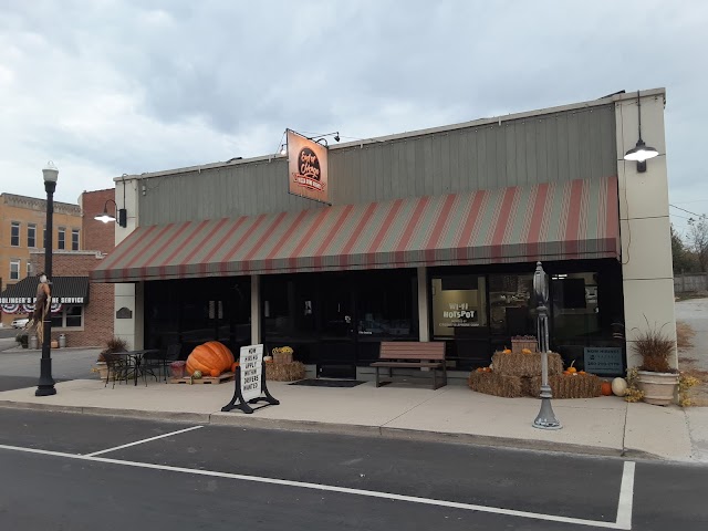 East of Chicago Pizza