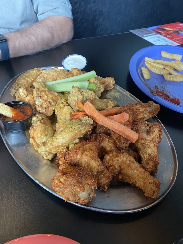 Hangar Pub & Grill