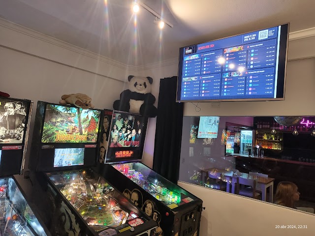 Peluche Restobar