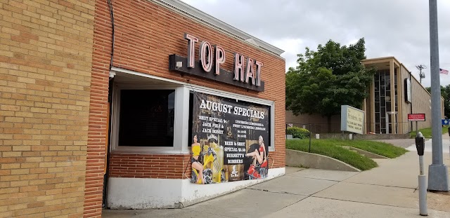 Top Hat Bar & Lounge