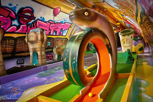 Plonk Crazy Golf - Borough Market