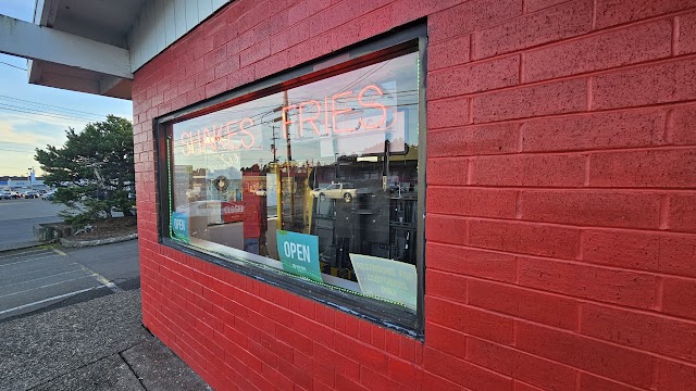 HWY 101 Burger Newport