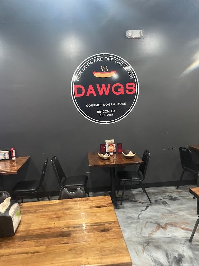 Dawgs & More