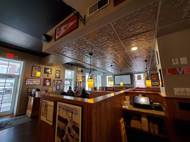 Macado's