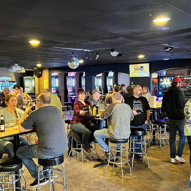 Draft Choice Sports Bar & Grill