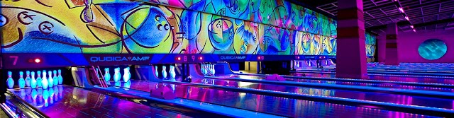 Starport Arcade & Bowling at the Hollywood Meadows Casino