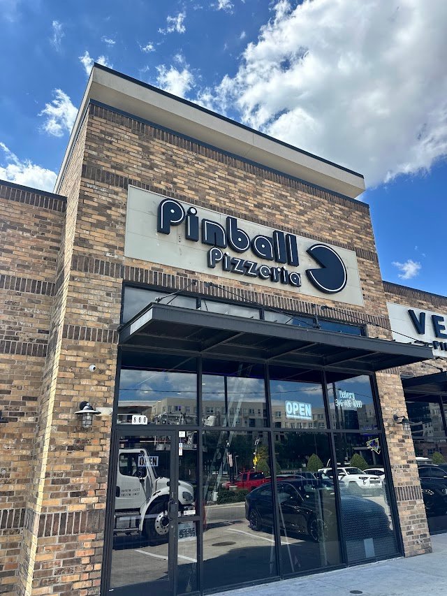 Pinballz Pizzeria