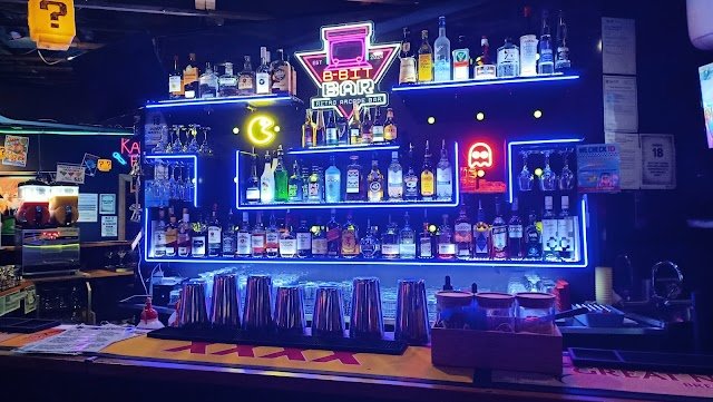 8-Bit Bar
