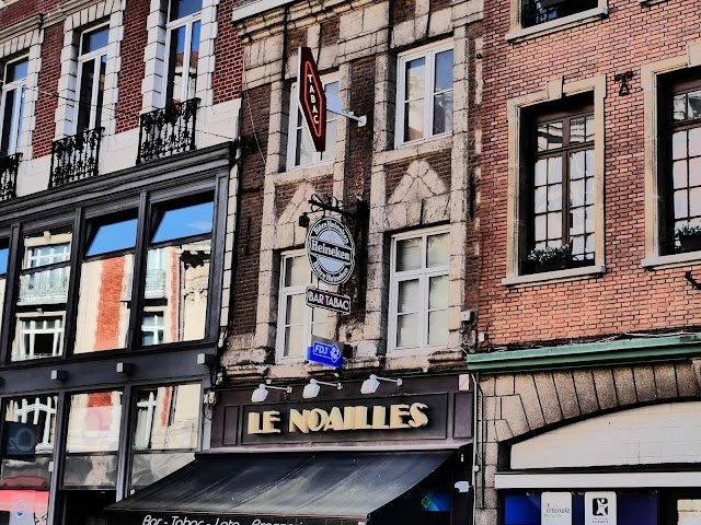 Le Noailles