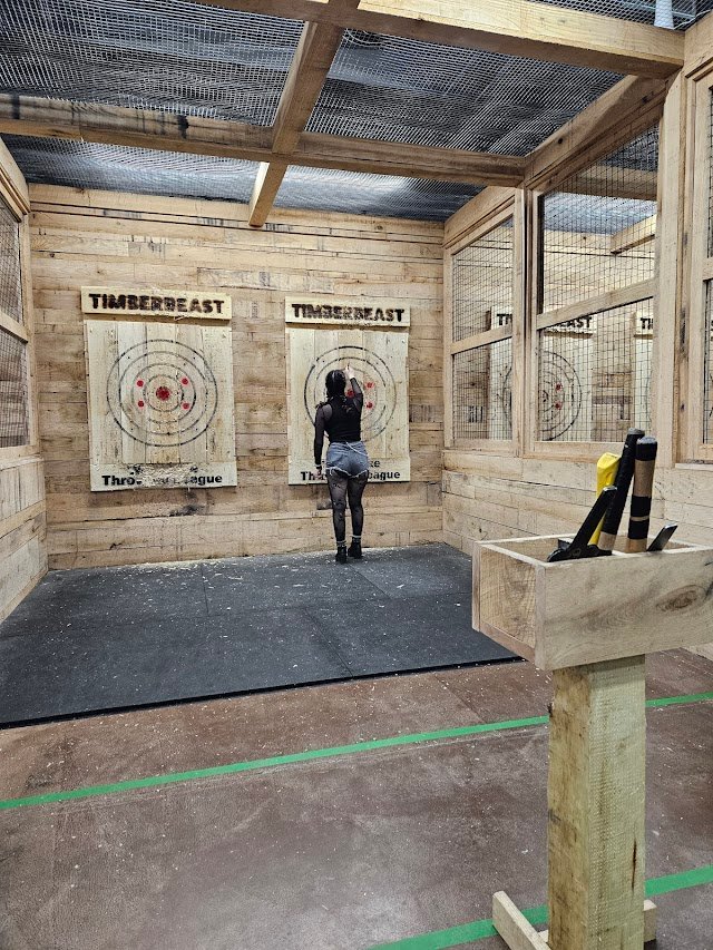 TimberBeast Axe Throwing
