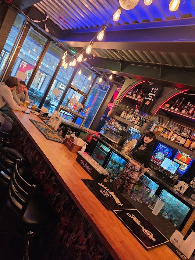 Piranha Bar