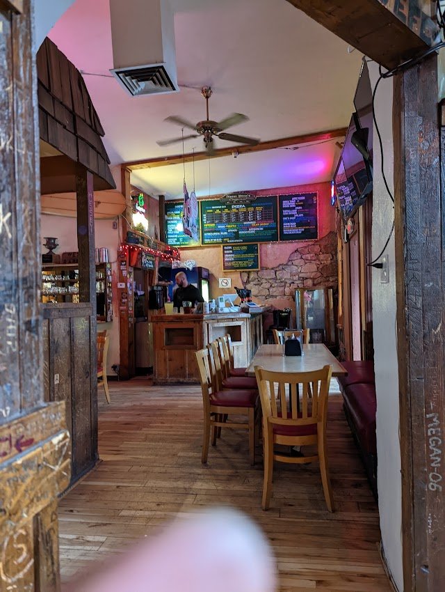 Alpine Pizza