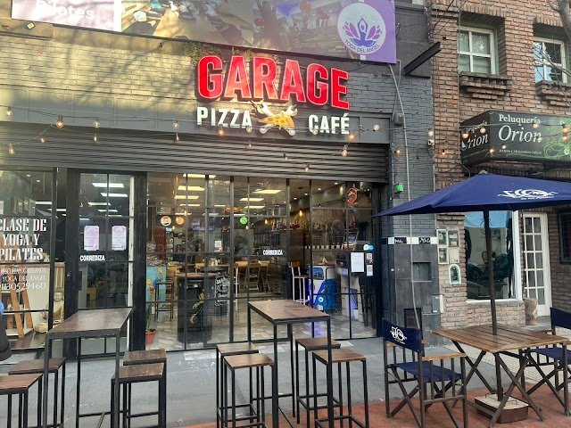 Garage Pizza y Café