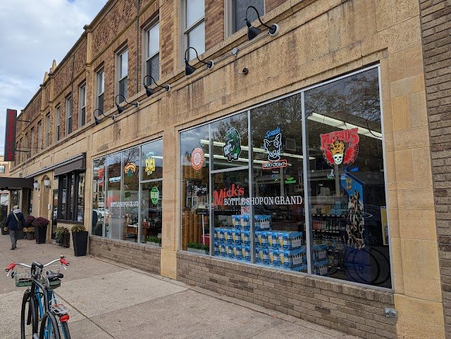 Mick's Bottle Shop