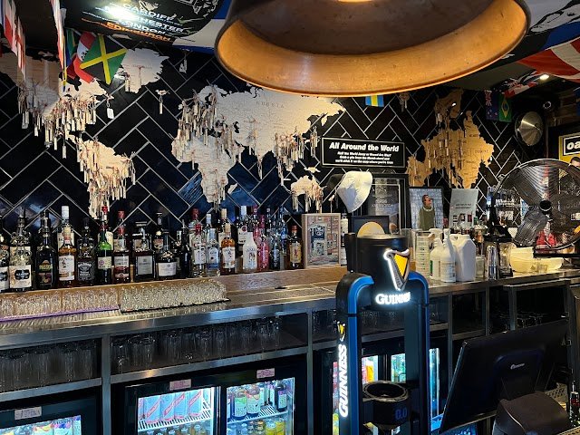 Definitely Maybe Bar Afflecks