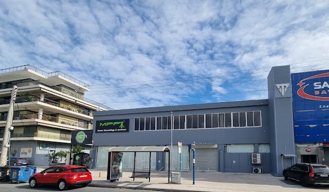 Target Hall EE