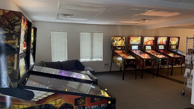 Pixels & Pinball
