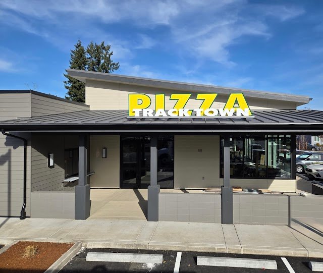 Track Town Pizza