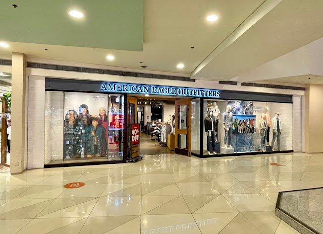 TriNoma Mall