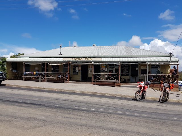 Catho Pub ("Catherine Hill Bay Hotel")
