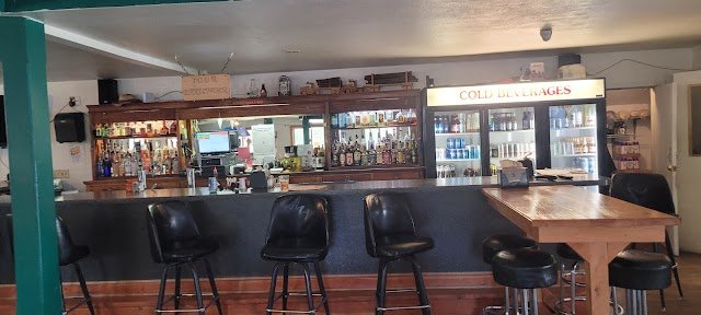 Pinecreek Tavern