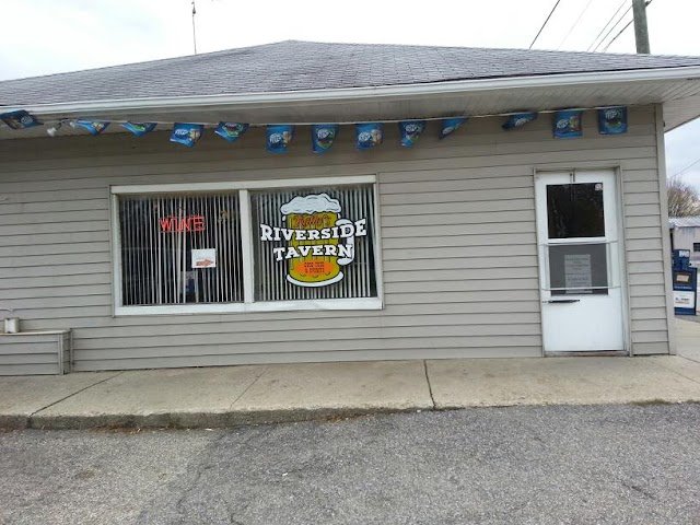 Kathy's Riverside Tavern