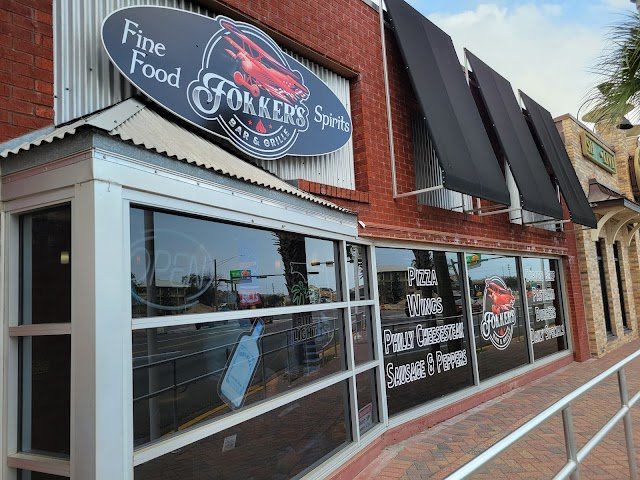 Fokker's Sports Bar and Grill
