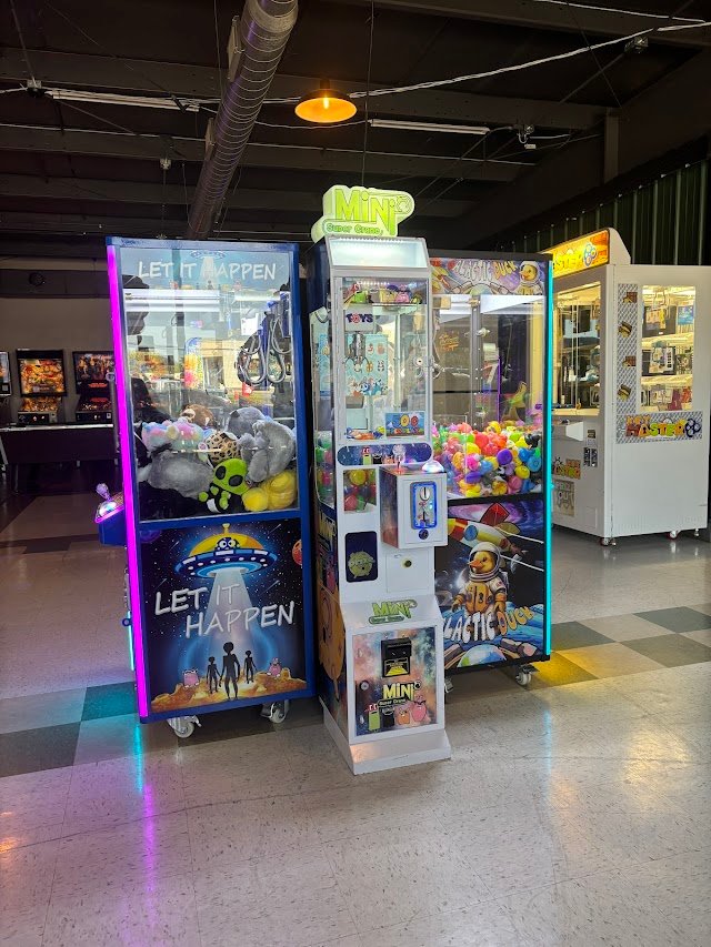 Frostbites Arcade and Creamery