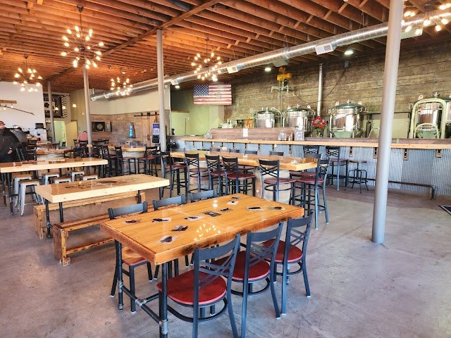 Black Paws Brewing Company
