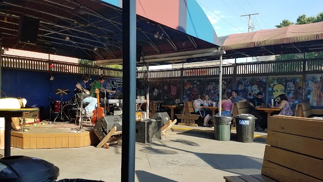 Replay Lounge