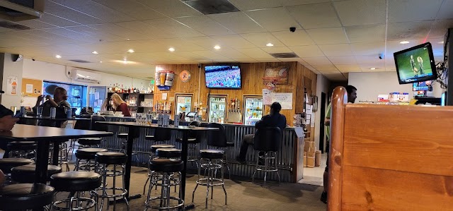 4th Plain Bar & Grill