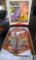 Image # 54243: Jungle Life Cabinet - Front View 
(The backglass has faded red areas. The spinning target on this game should have a 'lion' design.)
