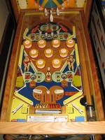 Image # 54338: King Pin Playfield 
(The lockdown bar is reproduction. Serial number 23304.)