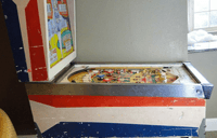Image # 75518: Preview Cabinet - Left 
(This game has a repainted cabinet but is presented here to show its other features.)