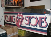 Image # 54706: Rolling Stones Later Production Cabinet Art - Red Tongue 
(This is original factory paint. After this photo was taken, the cabinet was completely repainted. Serial number ERS 5333.)