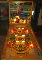Image # 55294: Rondeevoo Cabinet - Front View 
(The original style of flippers on the game shown here have been replaced with a later style of flipper.)
