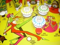 Image # 35694: Round Up Center Playfield 
(Serial number 1031.)