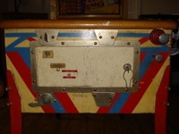 Image # 38271: Silver Sample Game - Cabinet - Front 
(Serial number 062091 S.)