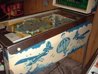 Image # 32044: Sky Kings Cabinet - Right 
(Serial number 3100.)
