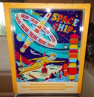 Image # 53137: Space Ship Backglass 
(Serial number 57804.)
