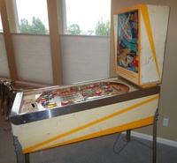 Image # 53146: Space Ship Cabinet - Right 
(Serial number 57804.)