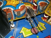 Image # 40290: Split Second Springboard 
(This wireform device teeters to deliver the ball down to the lower playfield.)
