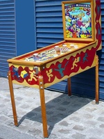Image # 19787: Thing Cabinet - Full View