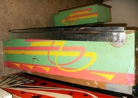 Image # 35395: 3-D Cabinet - Left Side - Metal Rails 
(The metal rails on this cabinet were an aftermarket product added by the operator.)