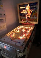 Image # 41546: Big Indian Sample Game - Illuminated Front View 
(Serial number 1026 S.)