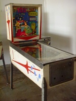 Image # 16779: Trio Cabinet 
(This game has serial number TR 2106.)